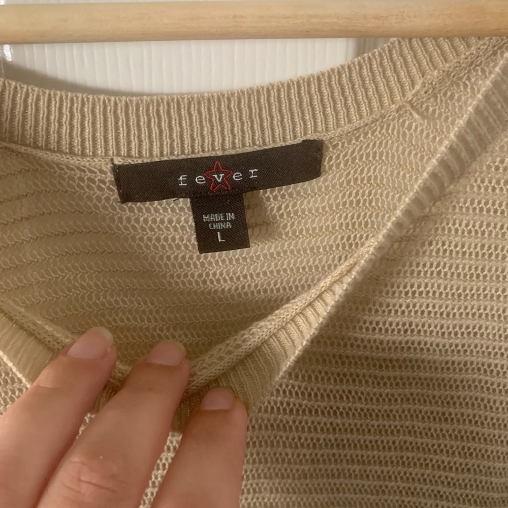 Blouse - Picture 2 of 3